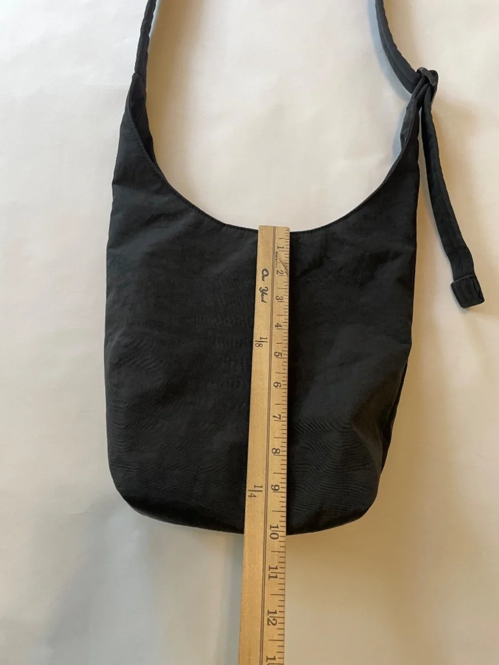 Baggu Small Nylon Sling Bag in Black, Adjustable Shoulder Purse
